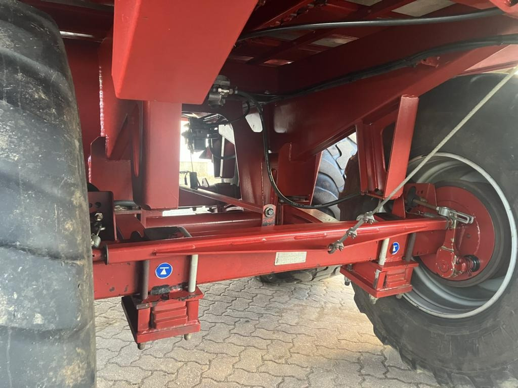 Strautmann GIGA-VITESSE CFS 4002 DO - Xe kéo tự chất hàng: hình 3 Strautmann GIGA-VITESSE CFS 4002 DO - Xe kéo tự chất hàng: hình 3