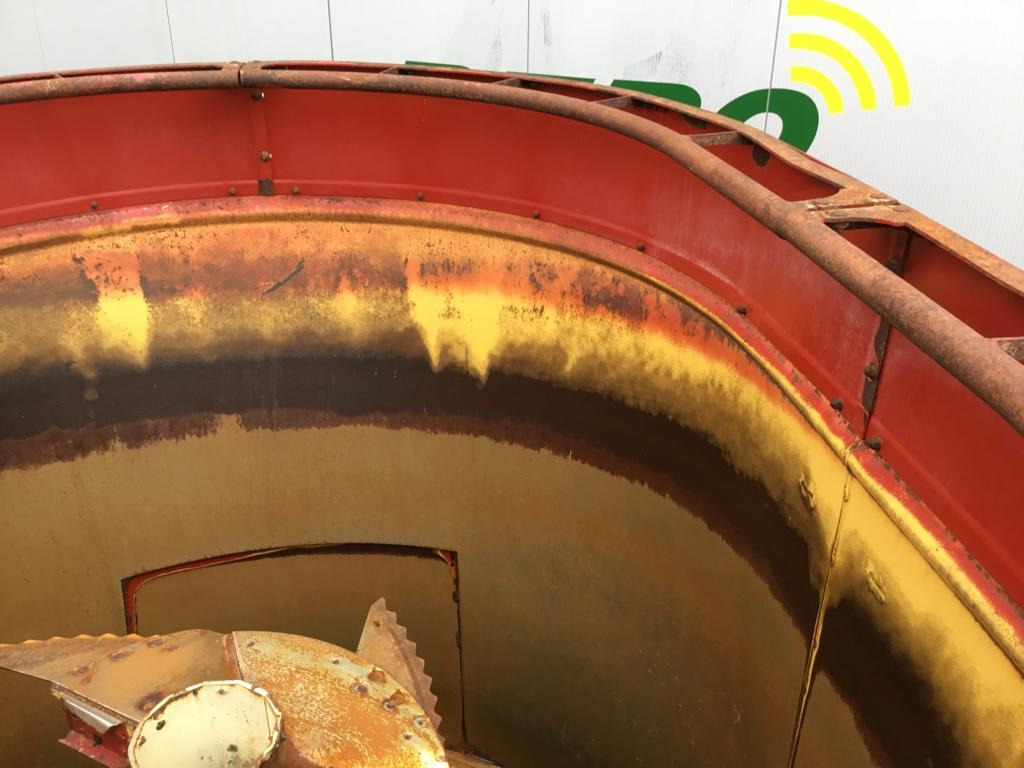 Strautmann VERTI-MIX 1251 - Xe trộn thức ăn gia súc: hình 3 Strautmann VERTI-MIX 1251 - Xe trộn thức ăn gia súc: hình 3