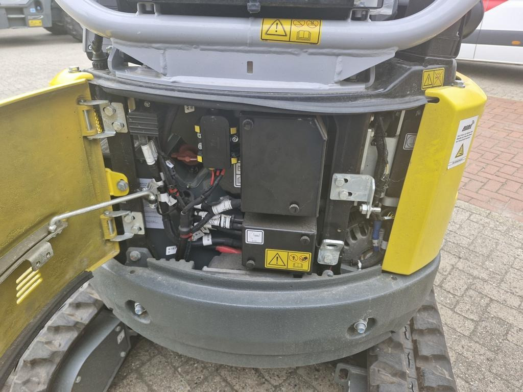 Wacker EZ 17 E - Máy xúc mini: hình 4 Wacker EZ 17 E - Máy xúc mini: hình 4