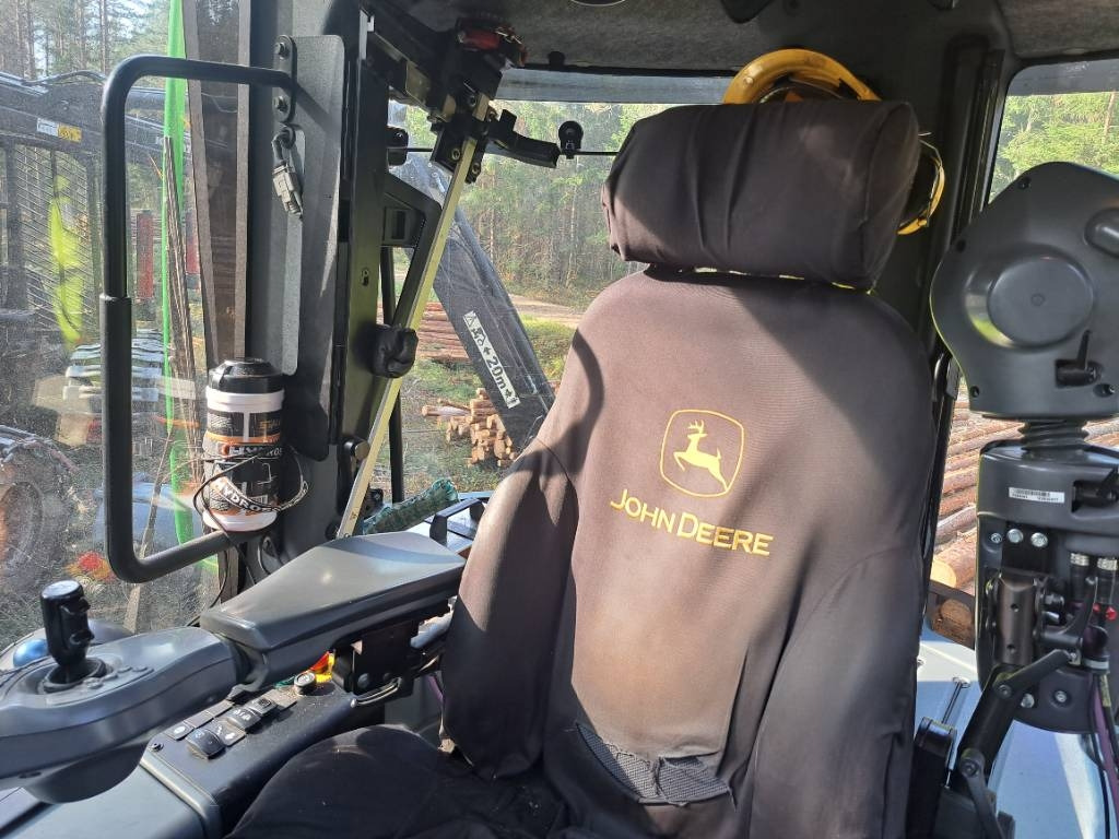 John Deere 1170G - Máy thu hoạch rừng: hình 5 John Deere 1170G - Máy thu hoạch rừng: hình 5