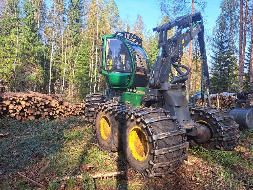 John Deere 1170G - Máy thu hoạch rừng: hình 3 John Deere 1170G - Máy thu hoạch rừng: hình 3