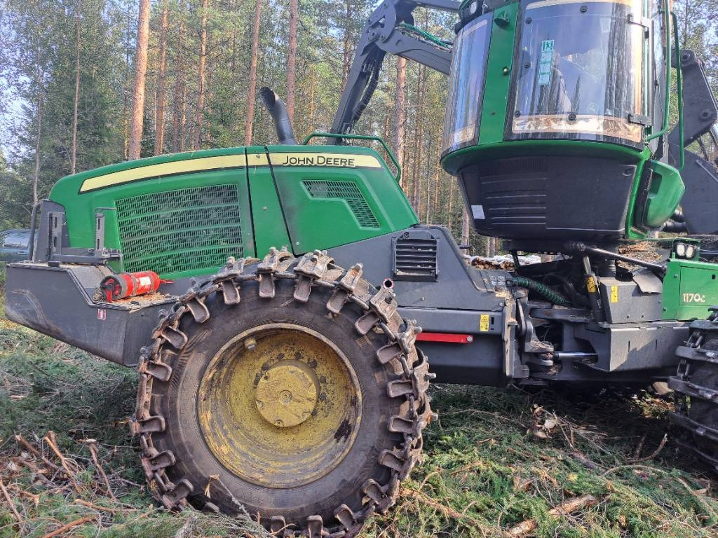 John Deere 1170G - Máy thu hoạch rừng: hình 2 John Deere 1170G - Máy thu hoạch rừng: hình 2