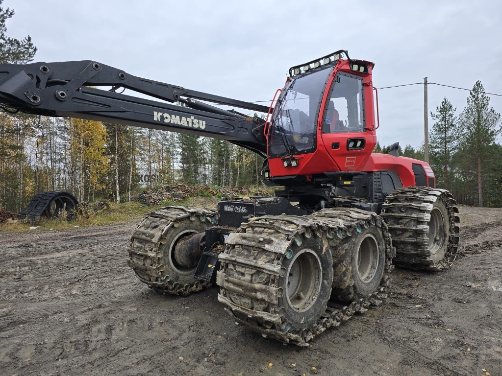 Komatsu 911.7 - Máy thu hoạch rừng: hình 3 Komatsu 911.7 - Máy thu hoạch rừng: hình 3