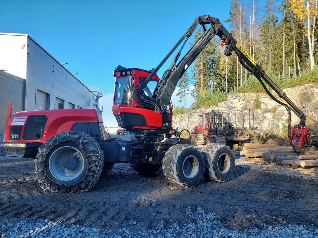 Máy thu hoạch rừng Komatsu 911: hình 6