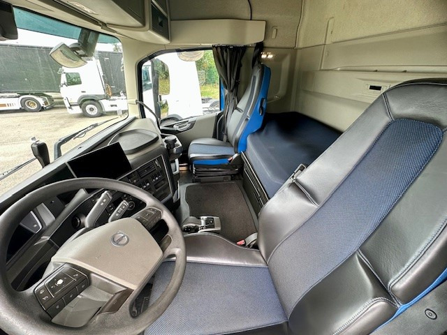 Volvo FH - Xe đầu kéo: hình 2 Volvo FH - Xe đầu kéo: hình 2