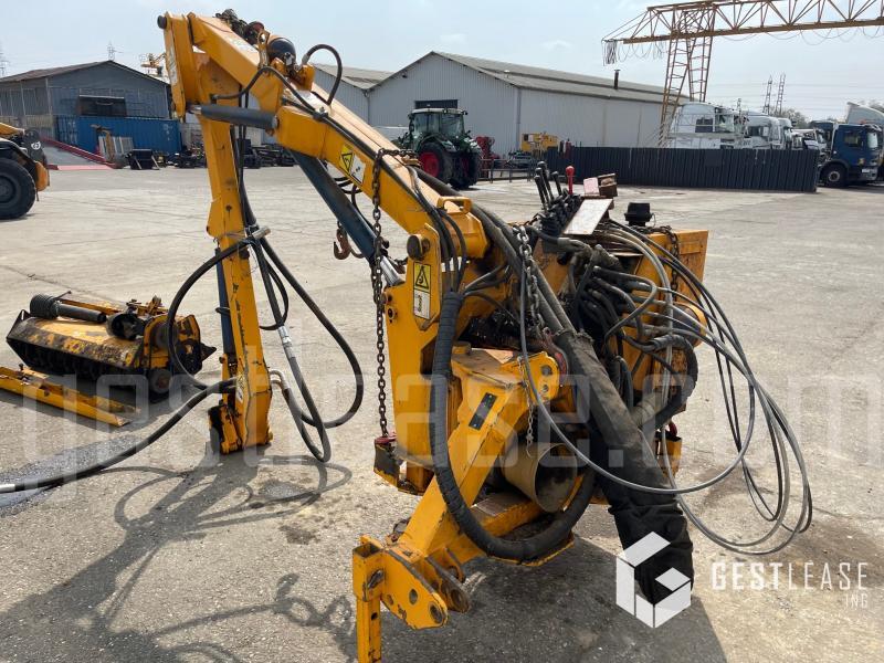 Bomford T49S - Dàn băm cỏ cần cẩu: hình 4 Bomford T49S - Dàn băm cỏ cần cẩu: hình 4