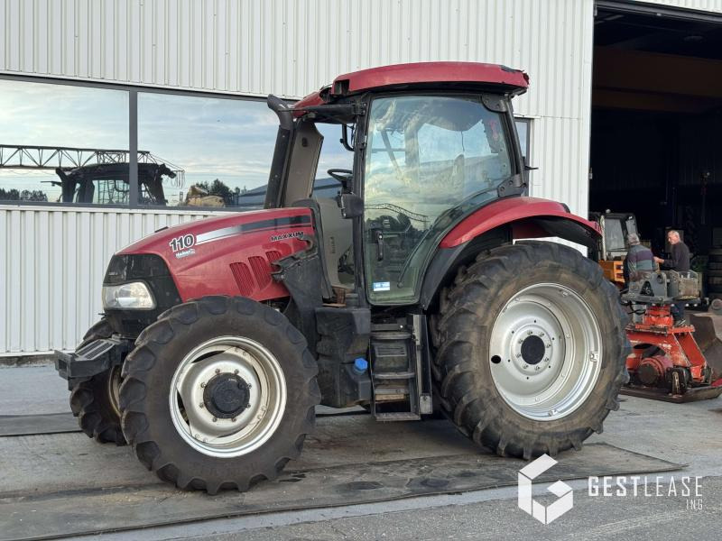 Case IH Maxxum 110 - Máy cày: hình 1 Case IH Maxxum 110 - Máy cày: hình 1
