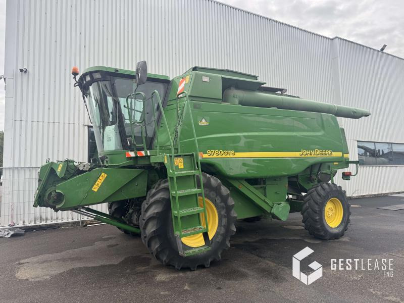 John Deere 9780 CTS - Máy gặt đập: hình 1 John Deere 9780 CTS - Máy gặt đập: hình 1
