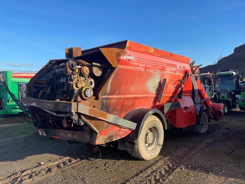 Kuhn SP 14 - Xe trộn thức ăn gia súc: hình 3 Kuhn SP 14 - Xe trộn thức ăn gia súc: hình 3