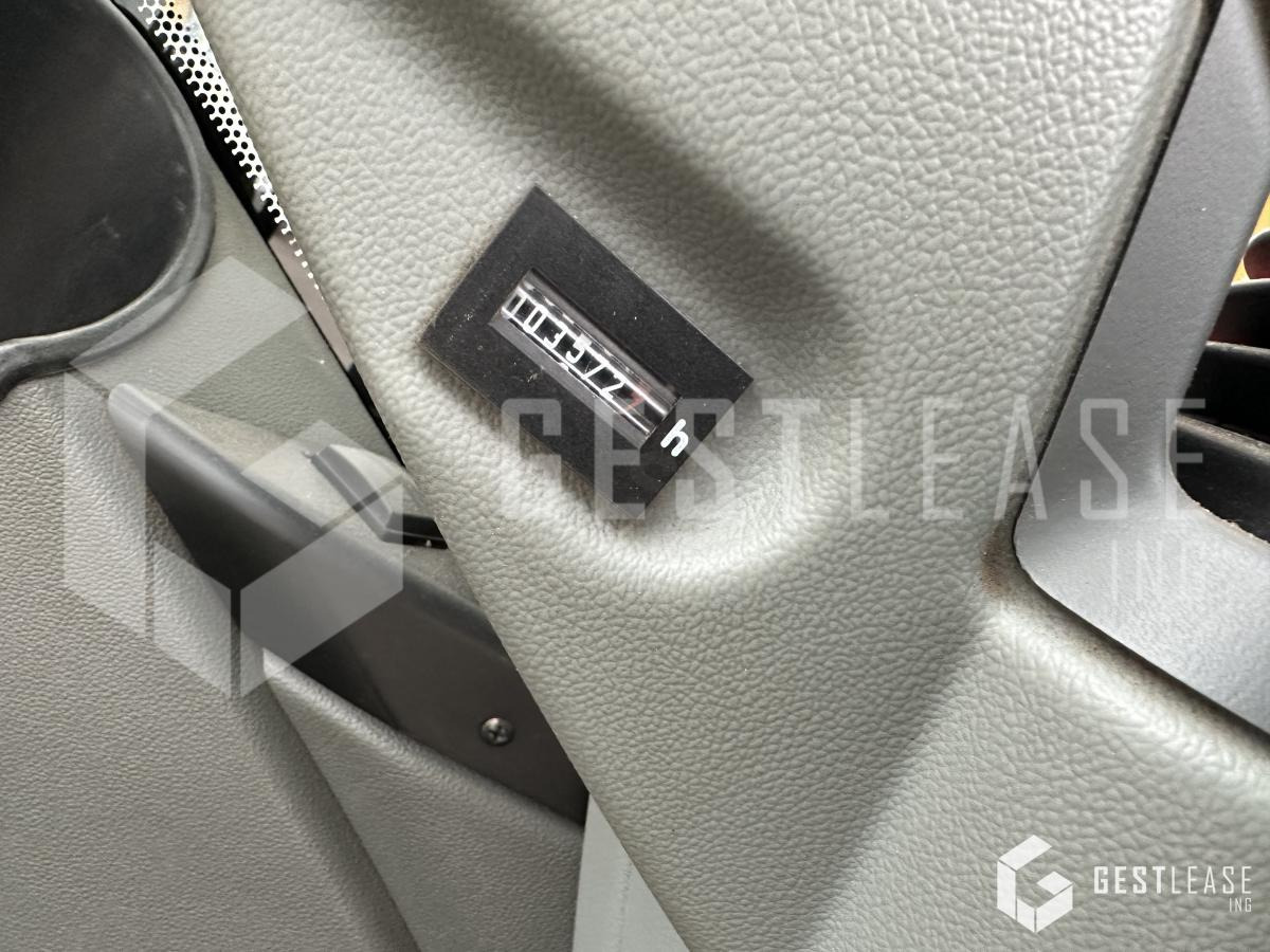 Máy xúc bánh xích Liebherr R930LC G8: hình 8