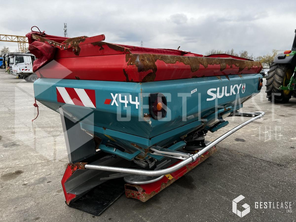 Sulky x44 - Máy rải phân bón: hình 3 Sulky x44 - Máy rải phân bón: hình 3