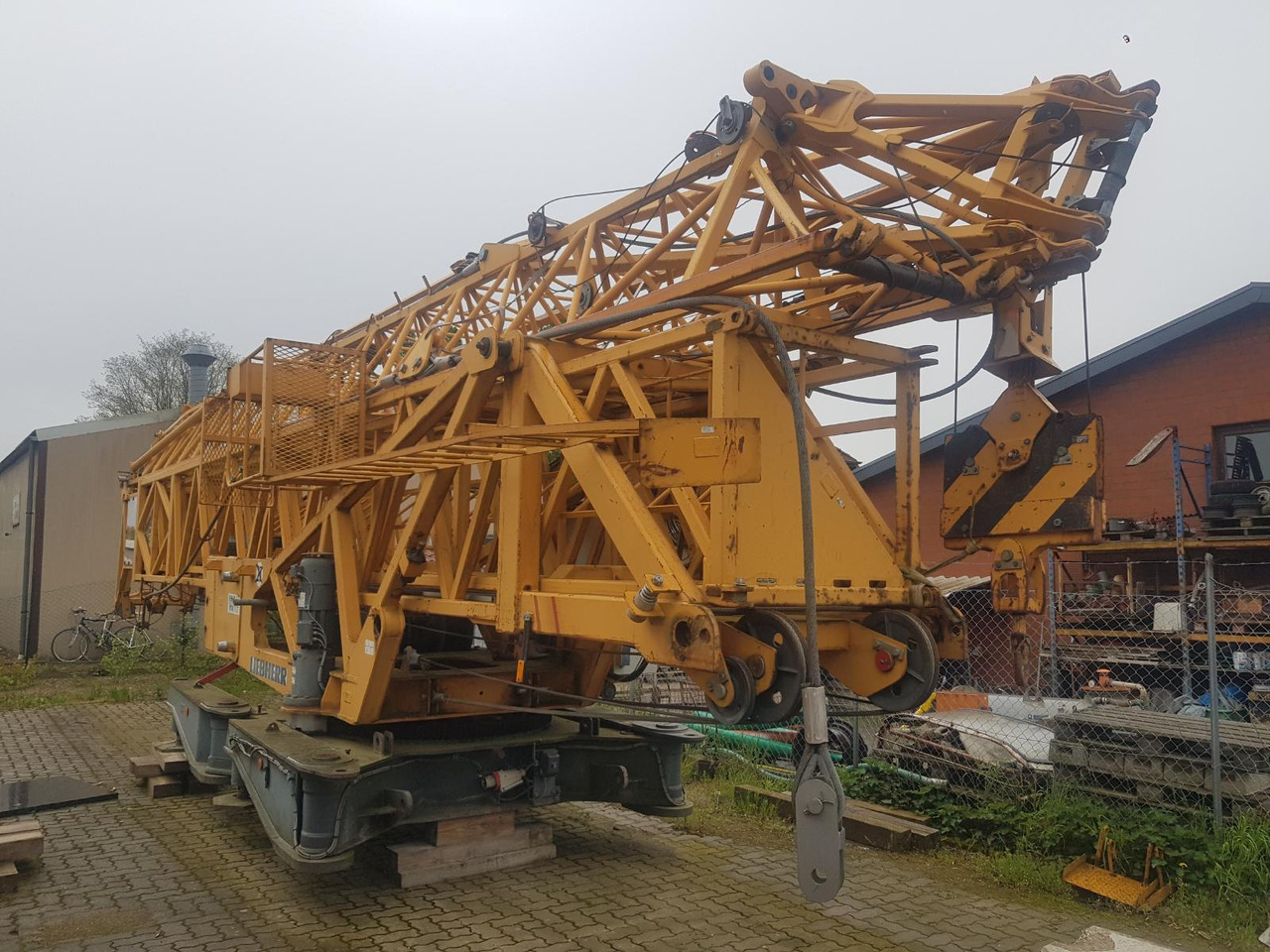 Liebherr 71K - Cần cẩu tháp: hình 1 Liebherr 71K - Cần cẩu tháp: hình 1