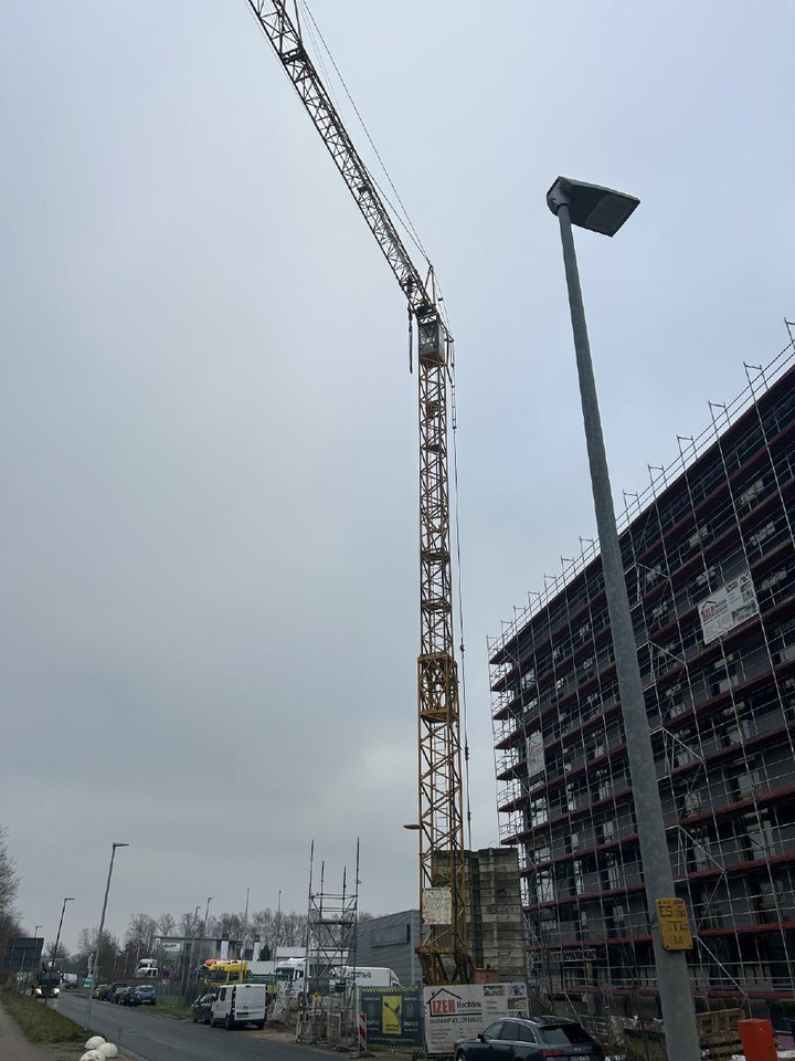 Liebherr 71k Baukran Turmdrehkran 71 K / Baujahr 2003 gebraucht - Cần cẩu tháp: hình 2 Liebherr 71k Baukran Turmdrehkran 71 K / Baujahr 2003 gebraucht - Cần cẩu tháp: hình 2