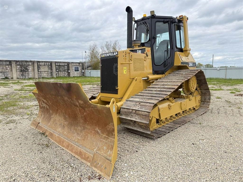 CAT D4H LGP - Máy ủi: hình 1 CAT D4H LGP - Máy ủi: hình 1