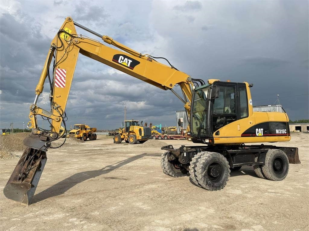 CAT M315C - Máy xúc bánh lốp: hình 3 CAT M315C - Máy xúc bánh lốp: hình 3