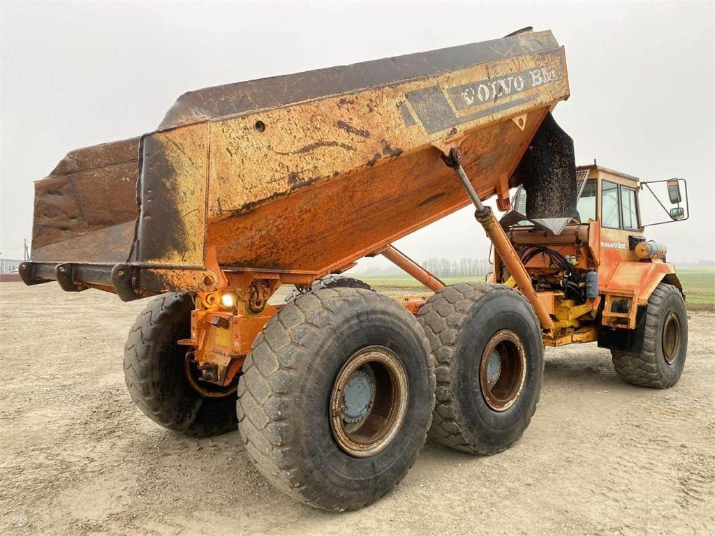 Volvo A25C , Nr.1 - Xe ben đổ có khớp nối: hình 3 Volvo A25C , Nr.1 - Xe ben đổ có khớp nối: hình 3
