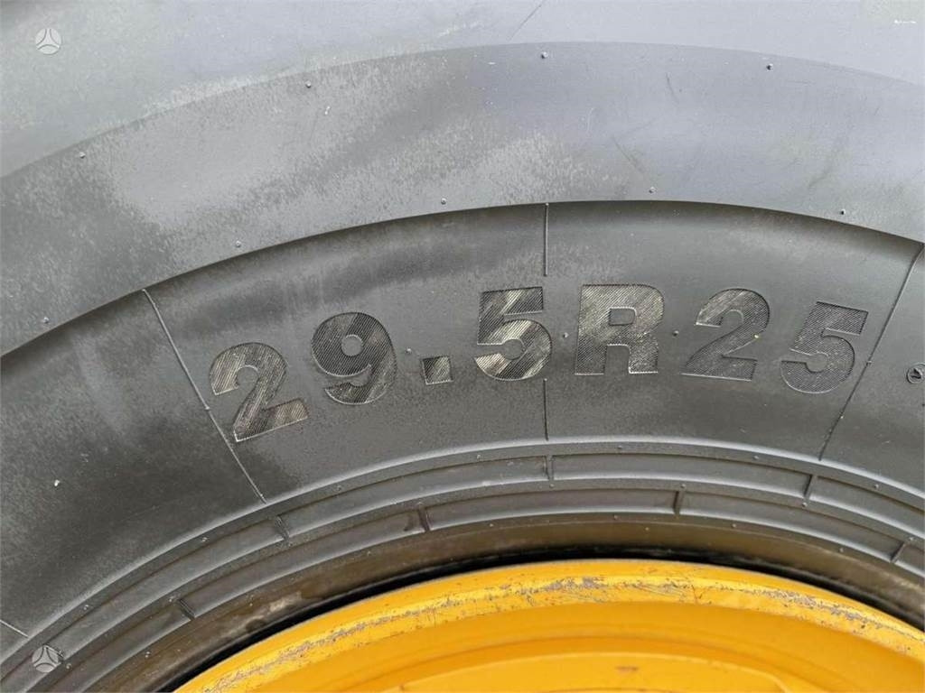 Cho thuê Volvo A40D, SCANDINAVIAN  Volvo A40D, SCANDINAVIAN: hình 19