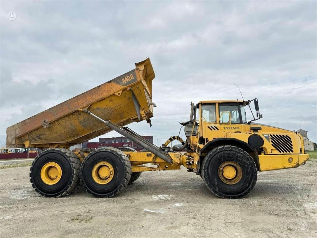 Cho thuê Volvo A40D, SCANDINAVIAN  Volvo A40D, SCANDINAVIAN: hình 6