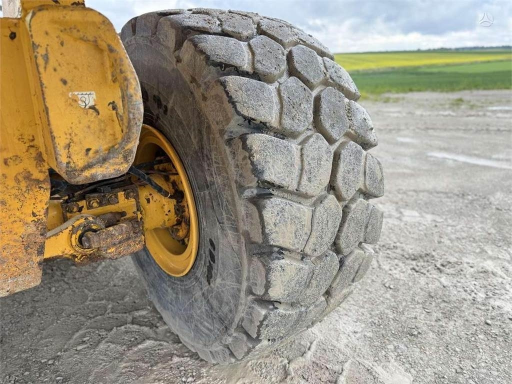 Cho thuê Volvo A40D, SCANDINAVIAN  Volvo A40D, SCANDINAVIAN: hình 22