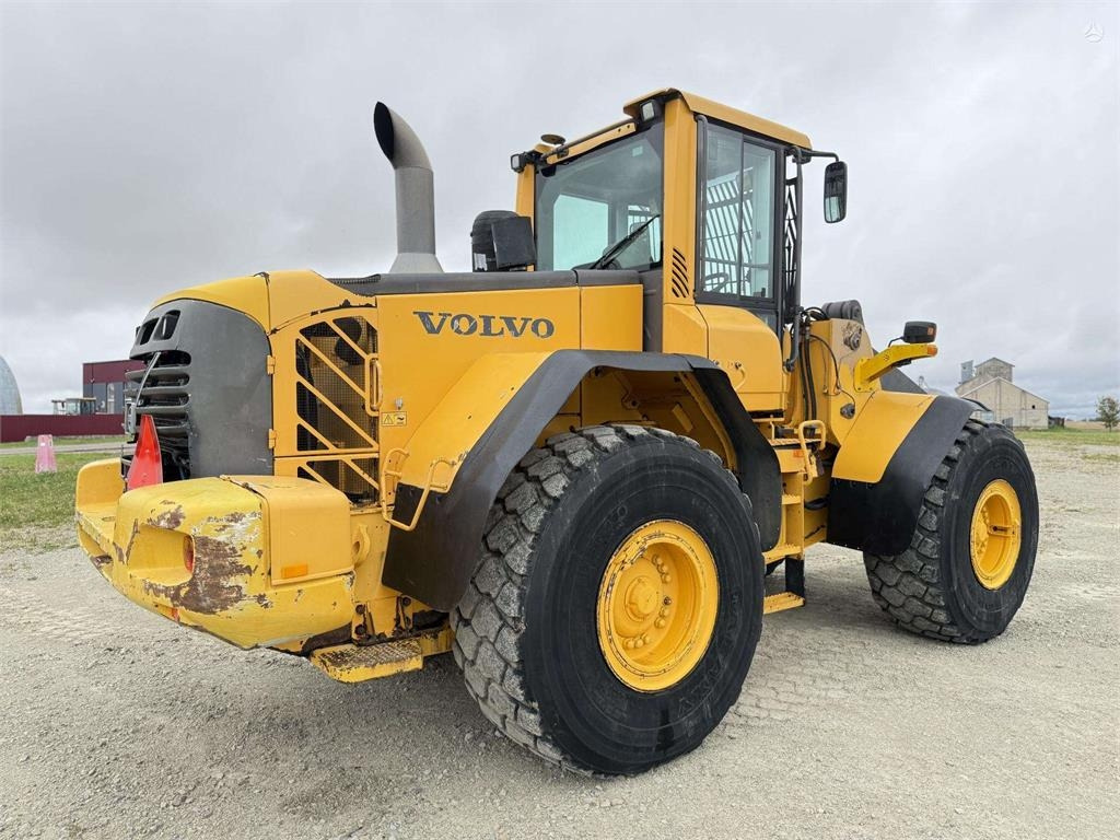 Volvo L 120 F , 4rd line , coupler - Máy xúc lật bánh lốp: hình 4 Volvo L 120 F , 4rd line , coupler - Máy xúc lật bánh lốp: hình 4