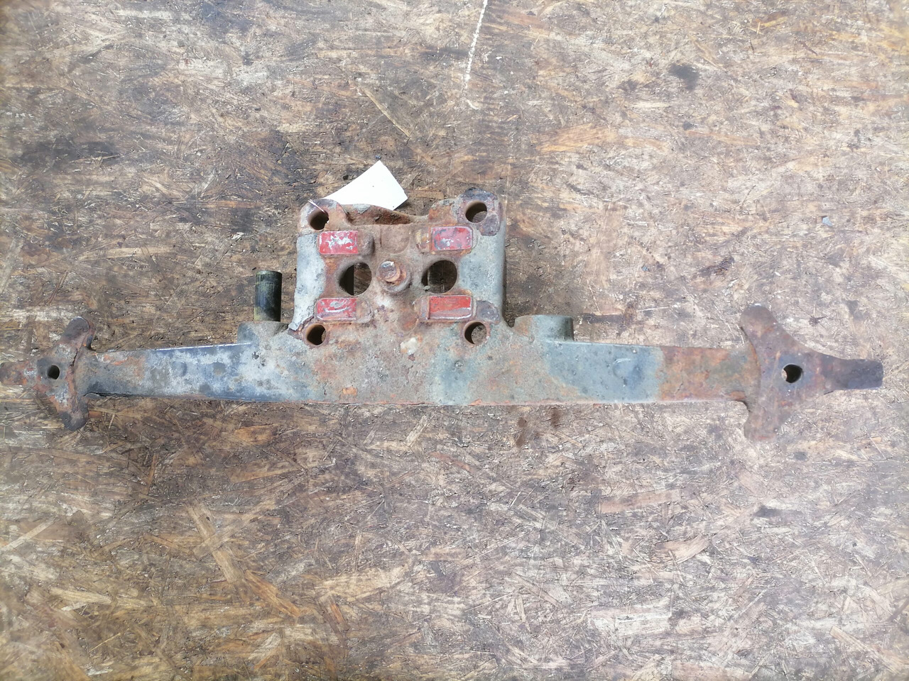 DAF Air suspension bracket 1253155 - Trục và các bộ phận cho Xe tải: hình 4 DAF Air suspension bracket 1253155 - Trục và các bộ phận cho Xe tải: hình 4