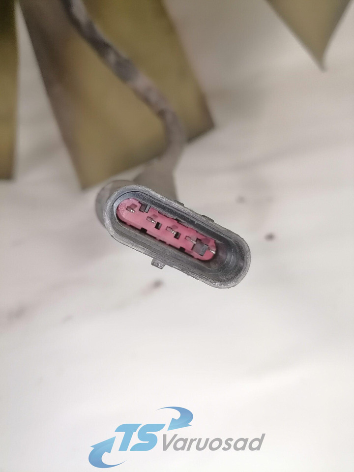 DAF Cooling fan 1644886 - Quạt cho Xe tải: hình 4 DAF Cooling fan 1644886 - Quạt cho Xe tải: hình 4