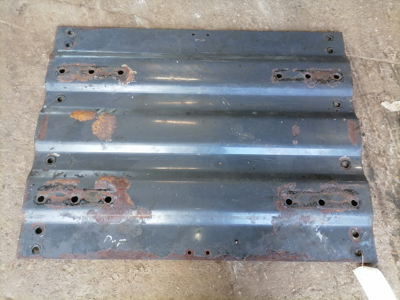 DAF Saddle plate 1377193 - Khớp nối bánh xe thứ năm cho Xe tải: hình 3 DAF Saddle plate 1377193 - Khớp nối bánh xe thứ năm cho Xe tải: hình 3