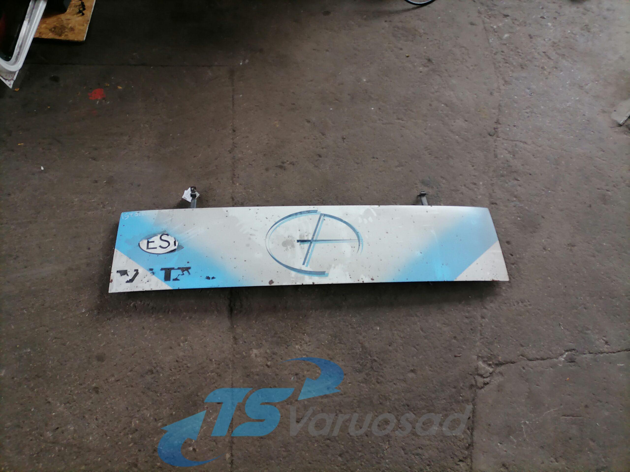 Grille panel 8191220 - Lưới tản nhiệt cho Xe tải: hình 1 Grille panel 8191220 - Lưới tản nhiệt cho Xe tải: hình 1