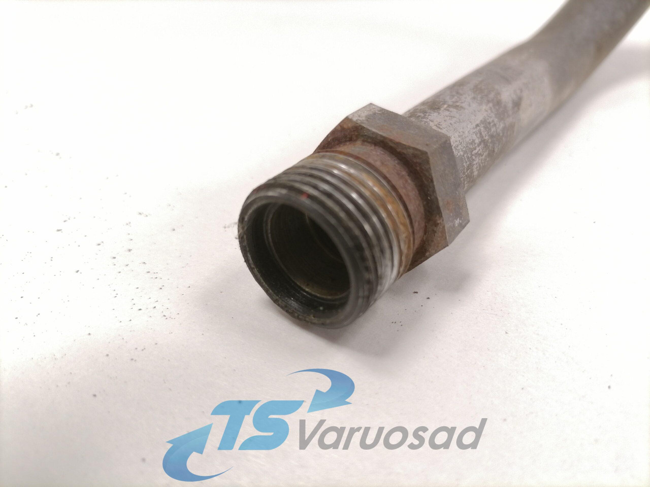 MAN A/C pipe 81619750102 - Cấp nhiệt/ Thông gió cho Xe tải: hình 5 MAN A/C pipe 81619750102 - Cấp nhiệt/ Thông gió cho Xe tải: hình 5