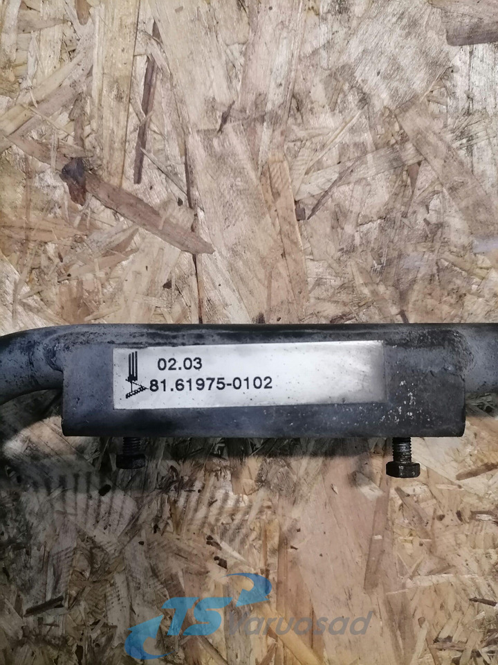 MAN A/C pipe 81619750102 - Cấp nhiệt/ Thông gió cho Xe tải: hình 3 MAN A/C pipe 81619750102 - Cấp nhiệt/ Thông gió cho Xe tải: hình 3