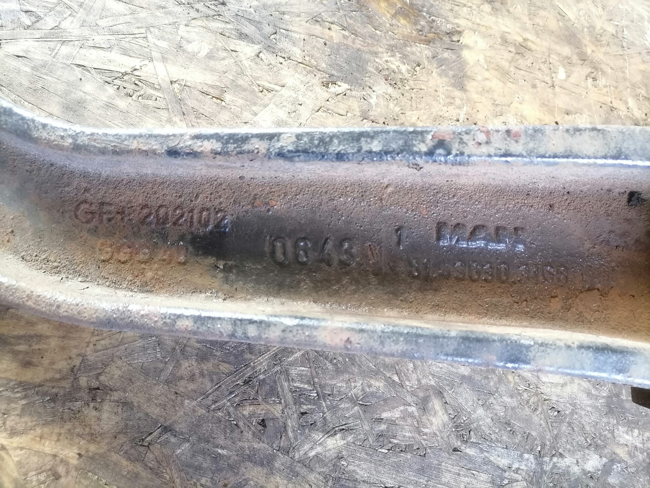 MAN Air suspension bracket 81436303168 - Trục và các bộ phận cho Xe tải: hình 3 MAN Air suspension bracket 81436303168 - Trục và các bộ phận cho Xe tải: hình 3