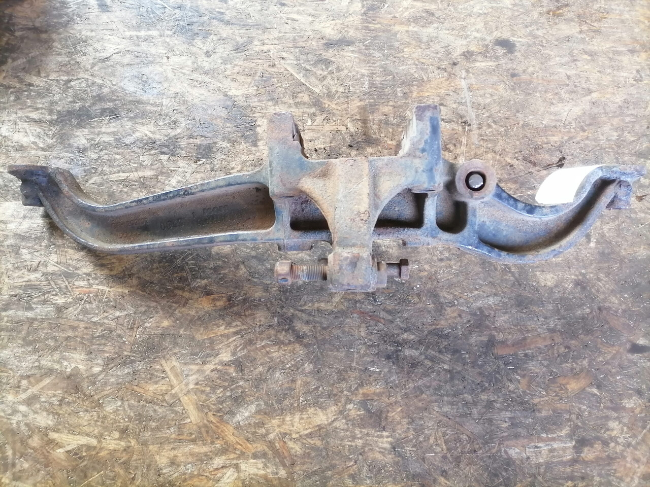 MAN Air suspension bracket 81436303168 - Trục và các bộ phận cho Xe tải: hình 2 MAN Air suspension bracket 81436303168 - Trục và các bộ phận cho Xe tải: hình 2