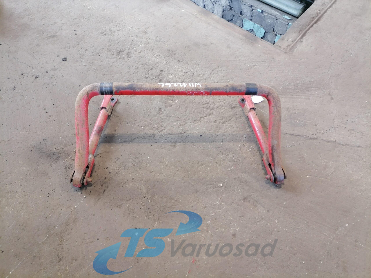 MAN Anti-roll bar 81437156116 - Thanh cân bằng xe bán tải cho Xe tải: hình 1 MAN Anti-roll bar 81437156116 - Thanh cân bằng xe bán tải cho Xe tải: hình 1