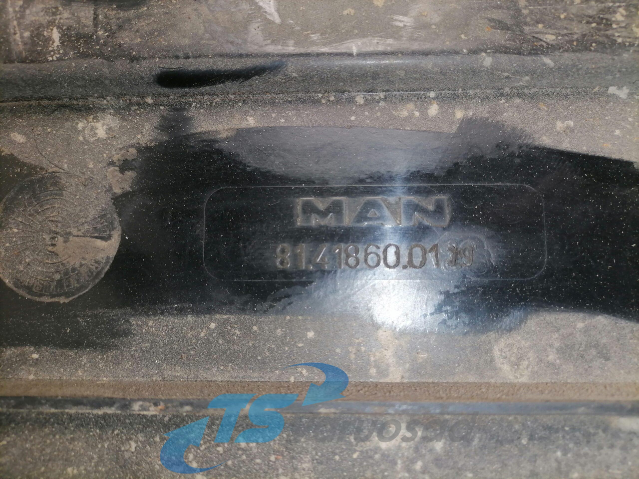 MAN Battery cover 81418600139 - Ắc quy cho Xe tải: hình 4 MAN Battery cover 81418600139 - Ắc quy cho Xe tải: hình 4