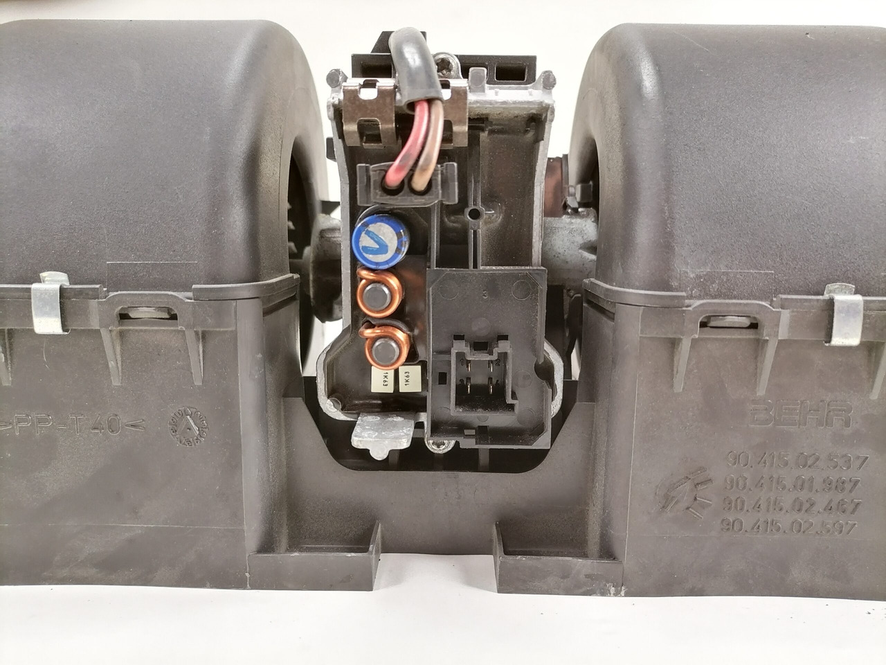 MAN Cab fan 81619306089 - Cấp nhiệt/ Thông gió cho Xe tải: hình 5 MAN Cab fan 81619306089 - Cấp nhiệt/ Thông gió cho Xe tải: hình 5