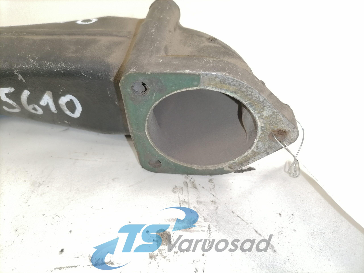 MAN Coolant pipe 51063023185 - Hệ thống làm mát cho Xe tải: hình 2 MAN Coolant pipe 51063023185 - Hệ thống làm mát cho Xe tải: hình 2
