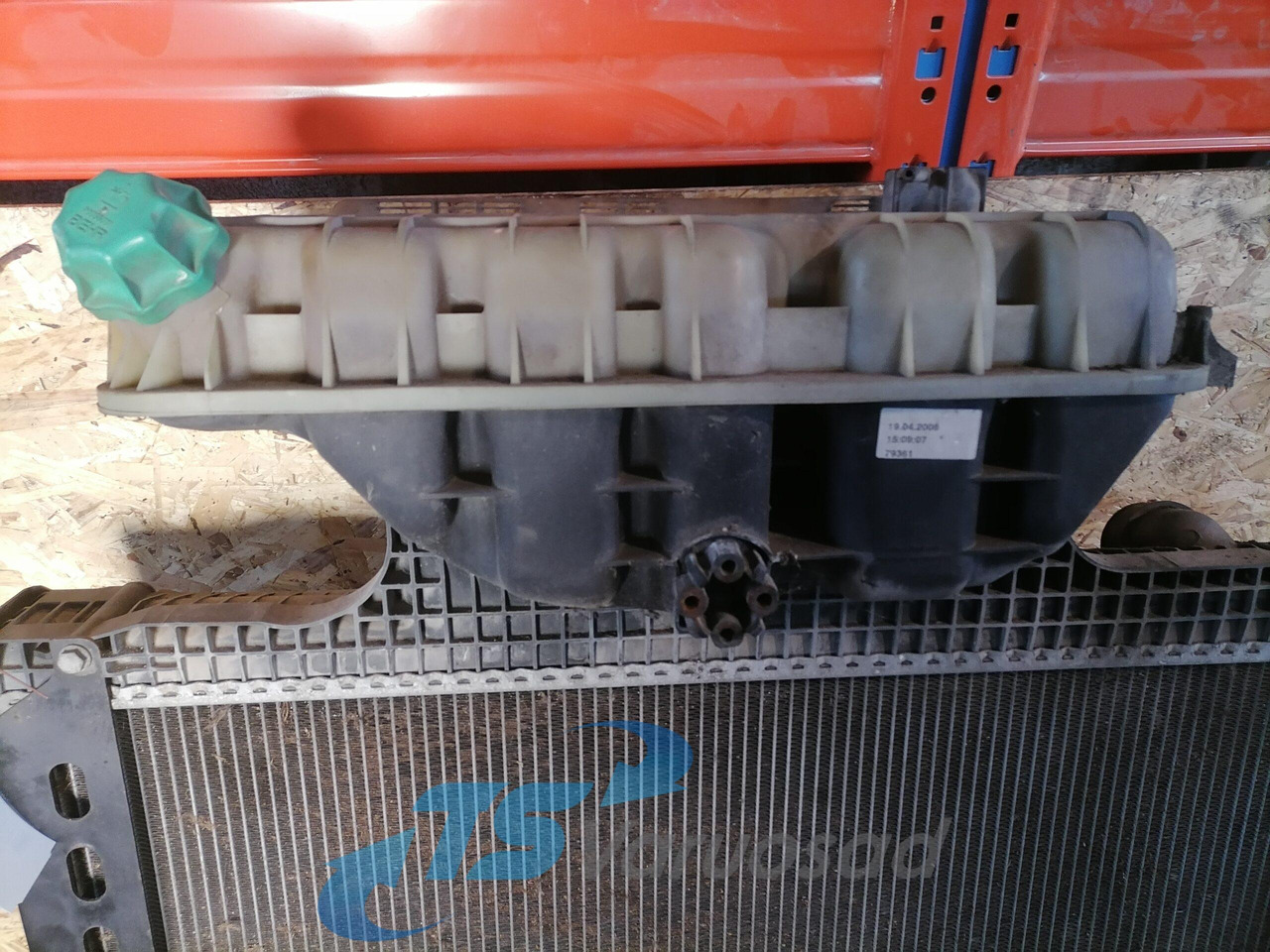 MAN Cooling radiator 81061016512 - Bộ tản nhiệt cho Xe tải: hình 3 MAN Cooling radiator 81061016512 - Bộ tản nhiệt cho Xe tải: hình 3