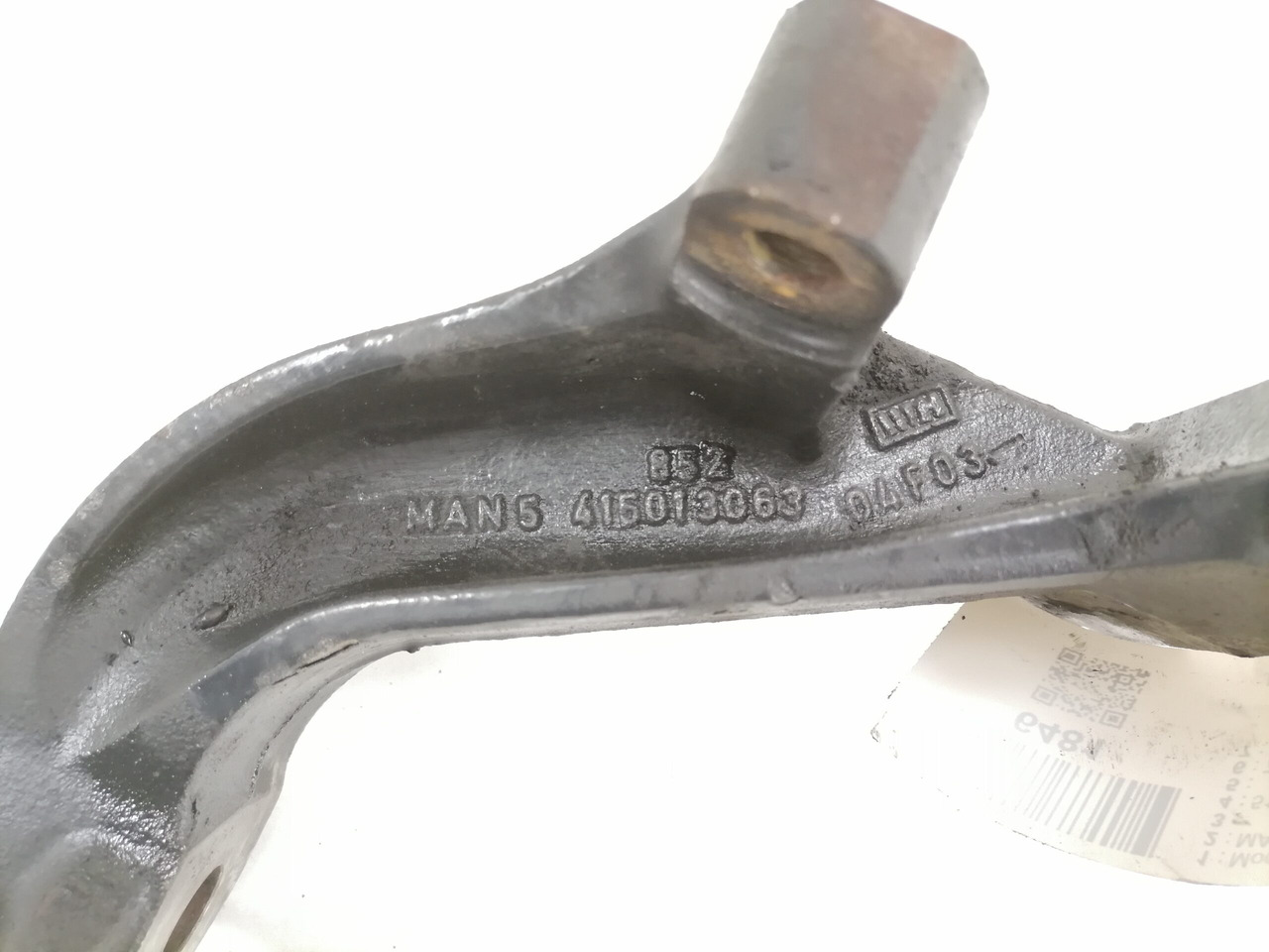 MAN Engine bracket 51415013063 - Động cơ và các bộ phận cho Xe tải: hình 2 MAN Engine bracket 51415013063 - Động cơ và các bộ phận cho Xe tải: hình 2