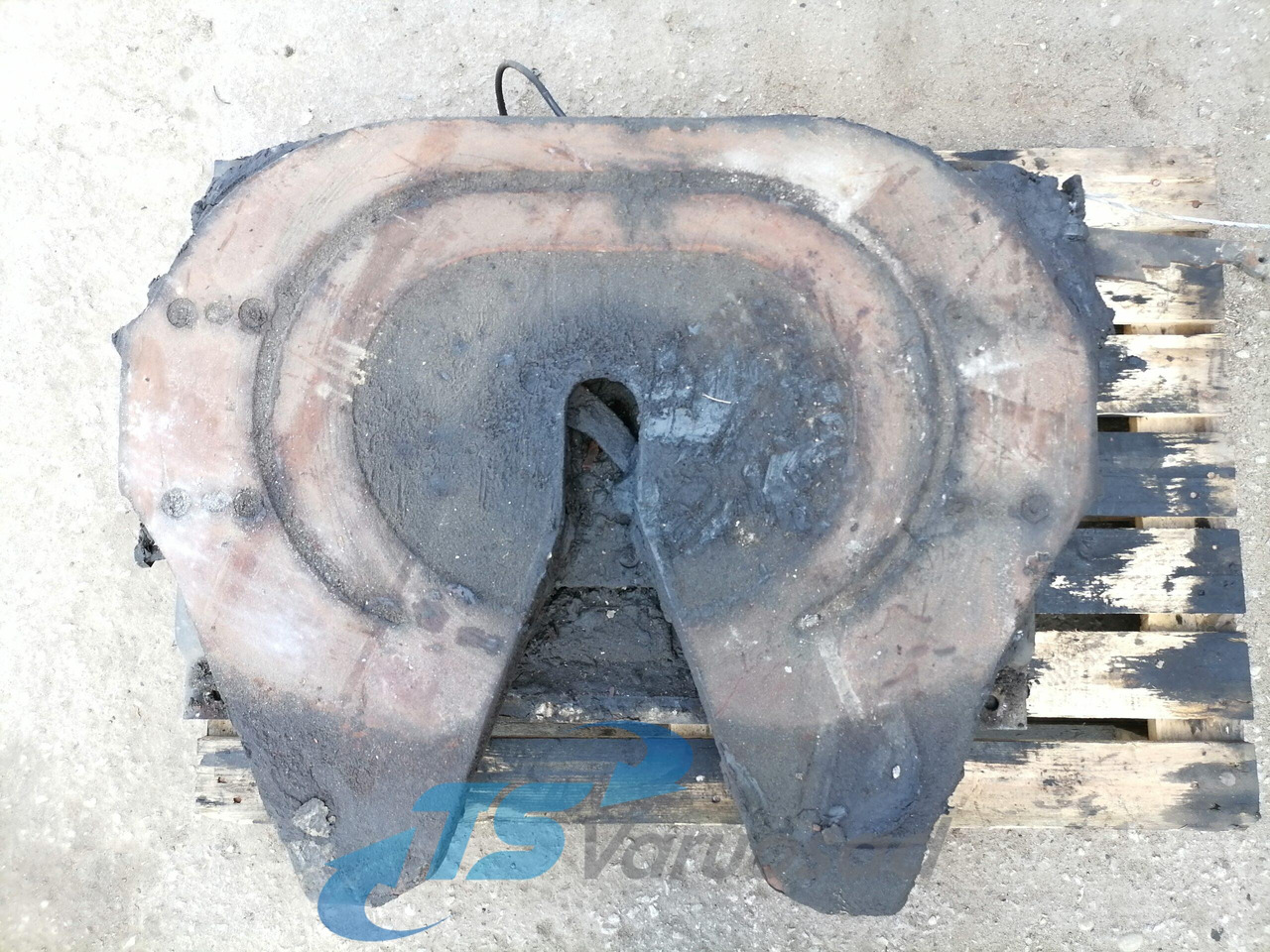MAN Fifht wheel 81427106222 - Khớp nối bánh xe thứ năm cho Xe tải: hình 2 MAN Fifht wheel 81427106222 - Khớp nối bánh xe thứ năm cho Xe tải: hình 2