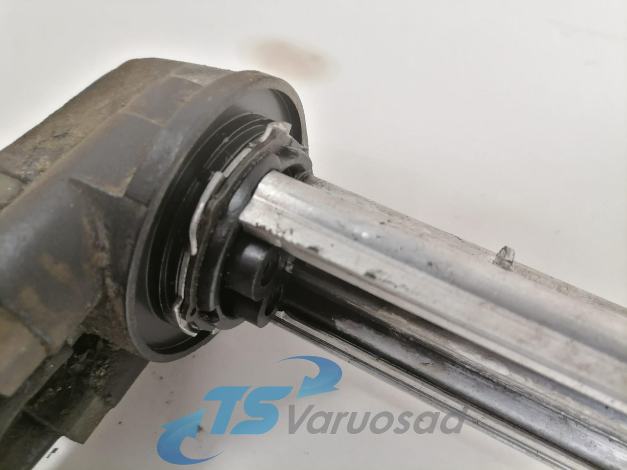 MAN Fuel pick up 6030 - Hệ thống nhiên liệu cho Xe tải: hình 5 MAN Fuel pick up 6030 - Hệ thống nhiên liệu cho Xe tải: hình 5