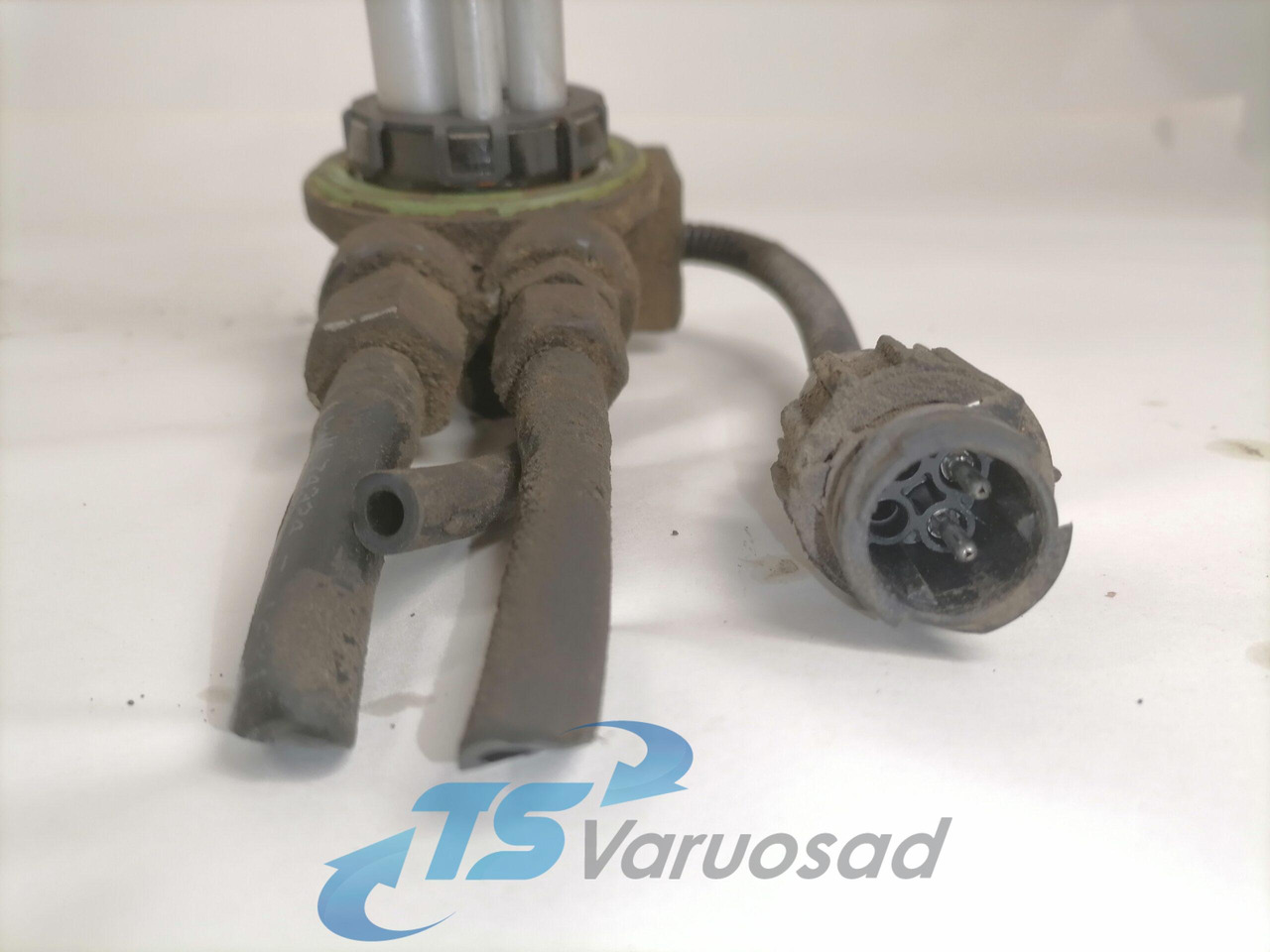 MAN Fuel pick up 81272036030 - Hệ thống nhiên liệu cho Xe tải: hình 2 MAN Fuel pick up 81272036030 - Hệ thống nhiên liệu cho Xe tải: hình 2