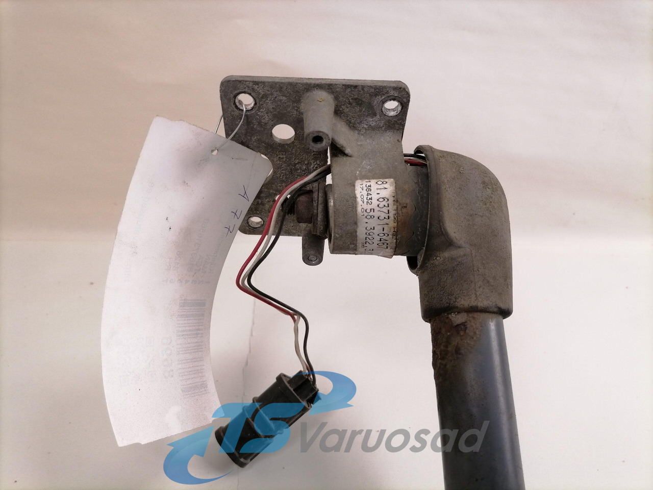 MAN Küljepeegel, parem 81637316560 - Gương chiếu hậu cho Xe tải: hình 3 MAN Küljepeegel, parem 81637316560 - Gương chiếu hậu cho Xe tải: hình 3