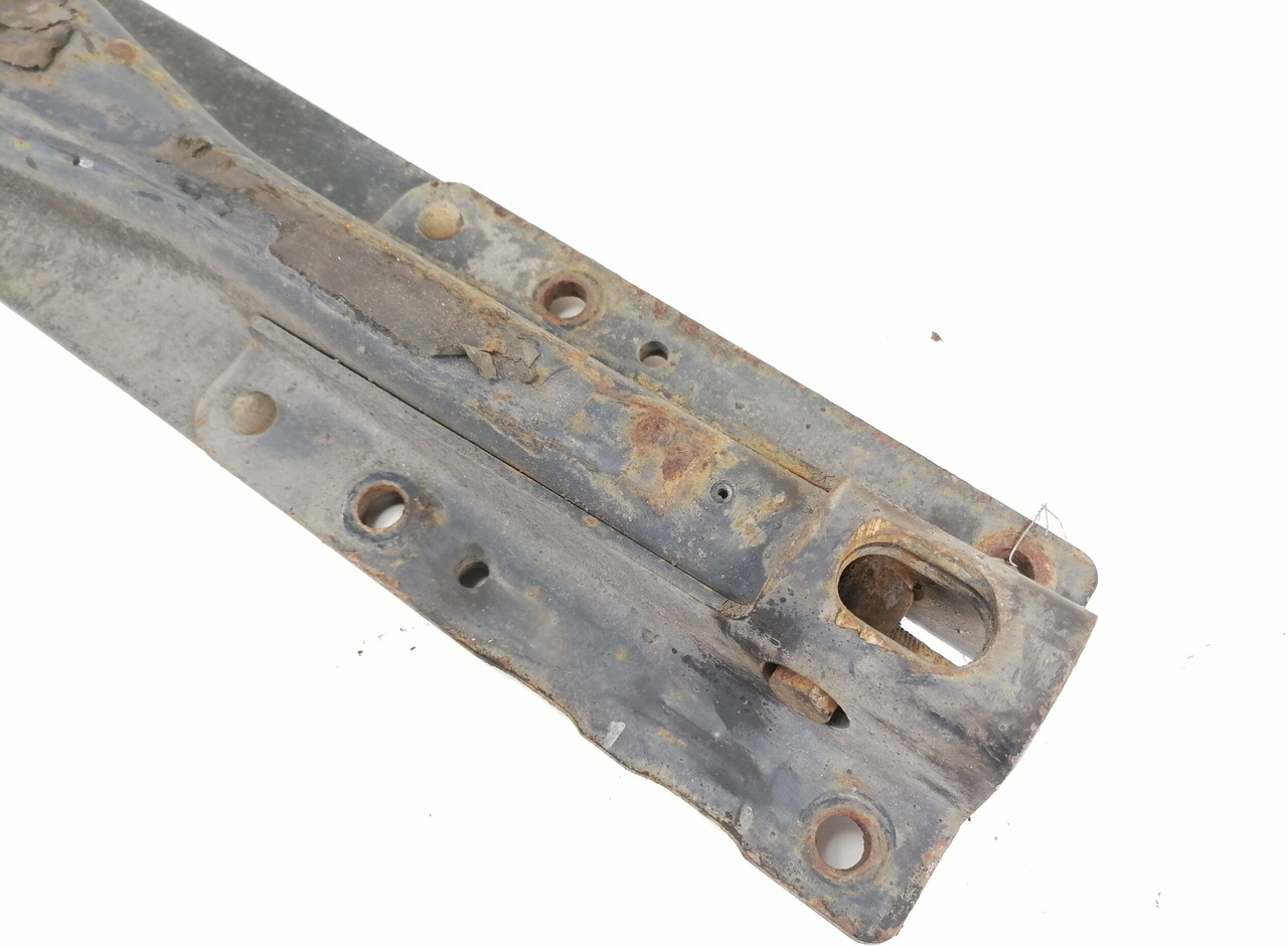 MAN Kütusepaagi kandur, MAN 81418015461 - Bình nhiên liệu cho Xe tải: hình 3 MAN Kütusepaagi kandur, MAN 81418015461 - Bình nhiên liệu cho Xe tải: hình 3