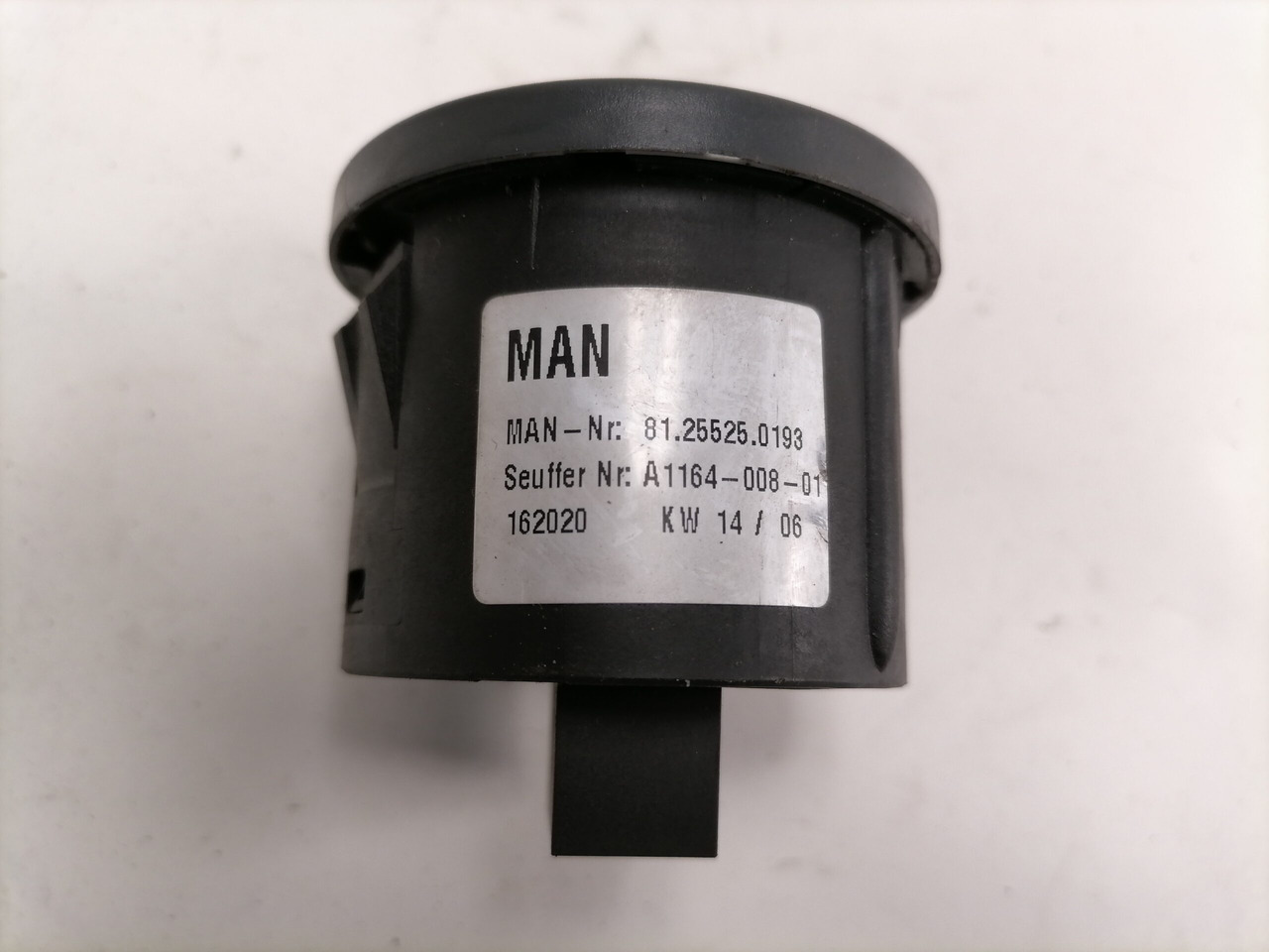 MAN Lüliti, esituled 81255250193 - Cabin cho Xe tải: hình 2 MAN Lüliti, esituled 81255250193 - Cabin cho Xe tải: hình 2