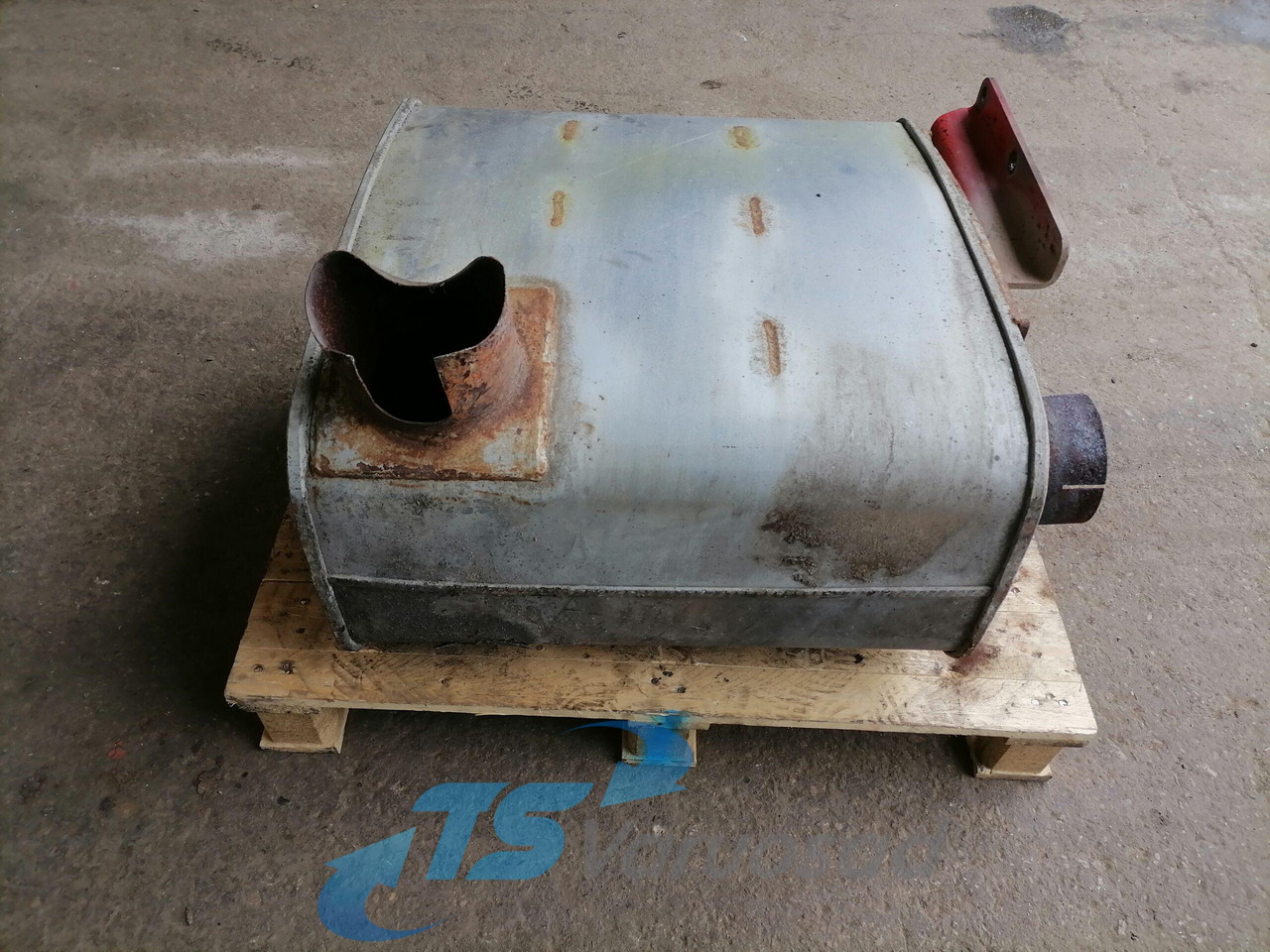 MAN Muffler 81151010346 - Bộ giảm thanh cho Xe tải: hình 2 MAN Muffler 81151010346 - Bộ giảm thanh cho Xe tải: hình 2