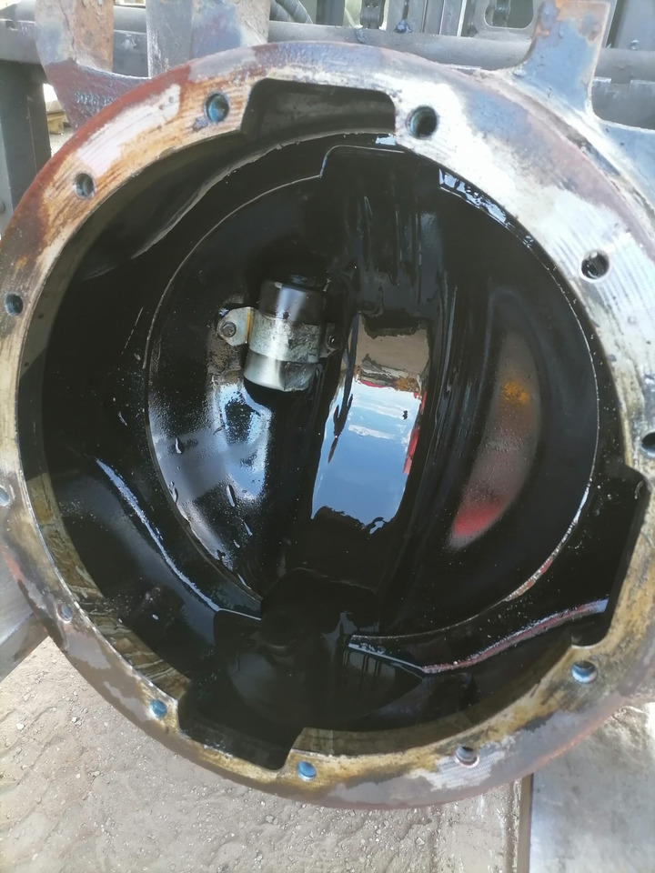 MAN Rear axel housing 81354015434 - Trục và các bộ phận cho Xe tải: hình 2 MAN Rear axel housing 81354015434 - Trục và các bộ phận cho Xe tải: hình 2