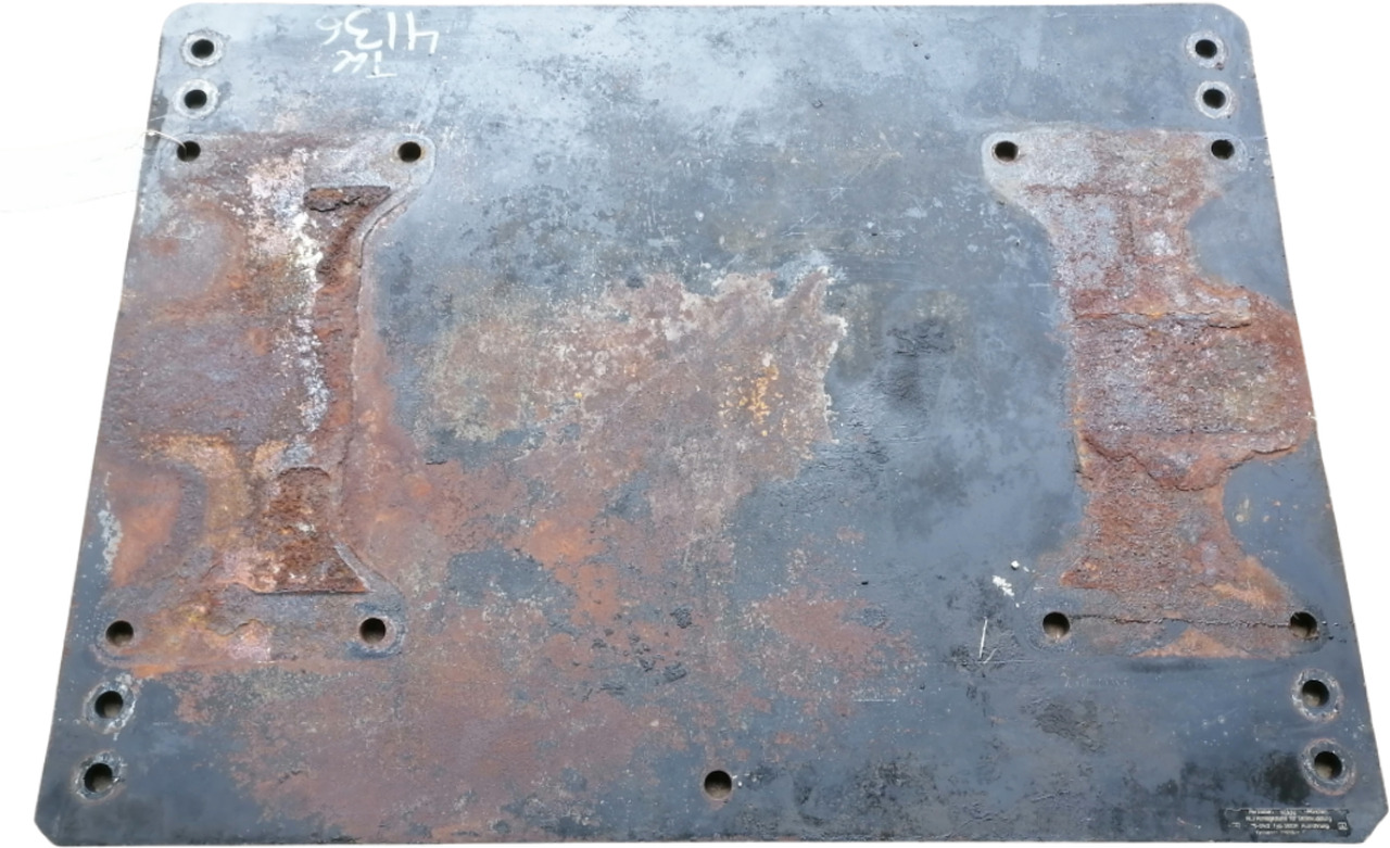 MAN Saddle plate 81427150036 - Khớp nối bánh xe thứ năm cho Xe tải: hình 1 MAN Saddle plate 81427150036 - Khớp nối bánh xe thứ năm cho Xe tải: hình 1