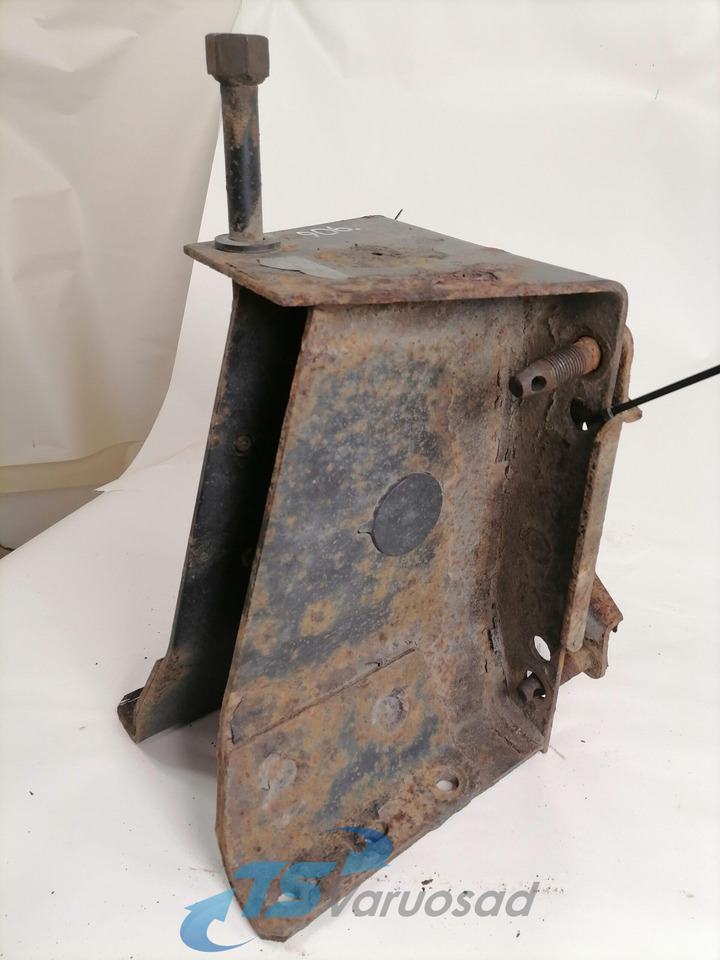 MAN Spare wheel carrier 81424015275 - Phụ tùng chung cho Xe tải: hình 2 MAN Spare wheel carrier 81424015275 - Phụ tùng chung cho Xe tải: hình 2