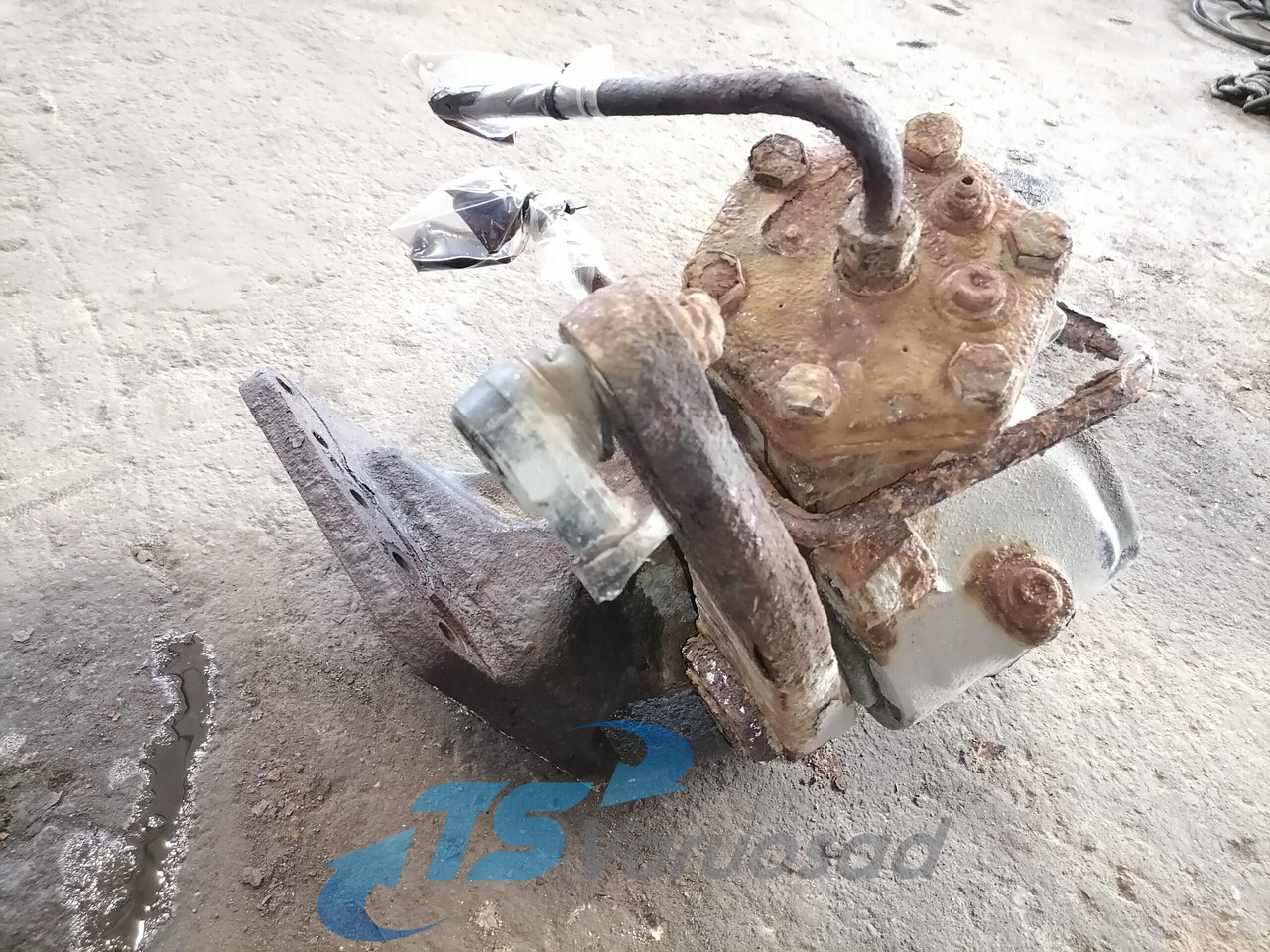 MAN Steering box 81462006305 - Cơ cấu lái cho Xe tải: hình 5 MAN Steering box 81462006305 - Cơ cấu lái cho Xe tải: hình 5