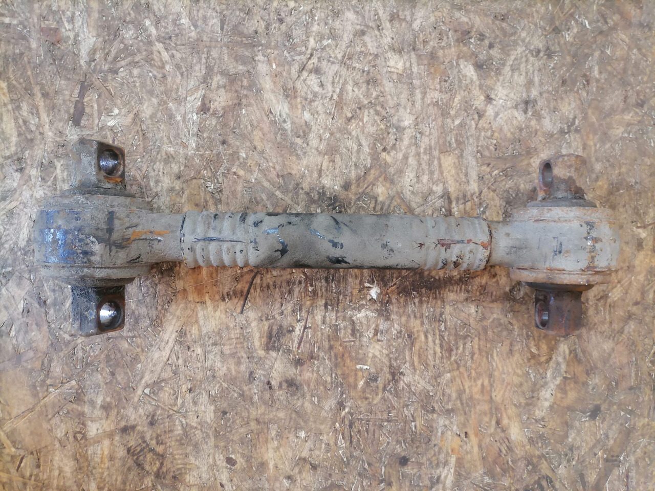 MAN Torque rod 81432206236 - Trục và các bộ phận cho Xe tải: hình 5 MAN Torque rod 81432206236 - Trục và các bộ phận cho Xe tải: hình 5